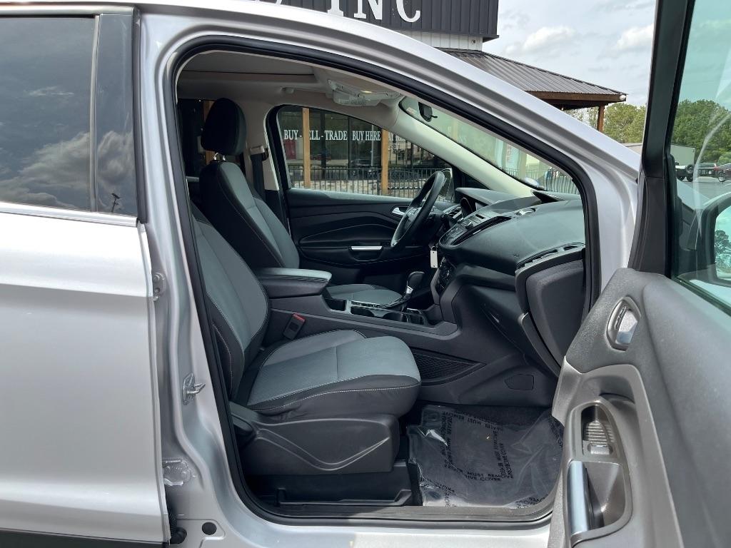 Ford Escape SE FWD 2017