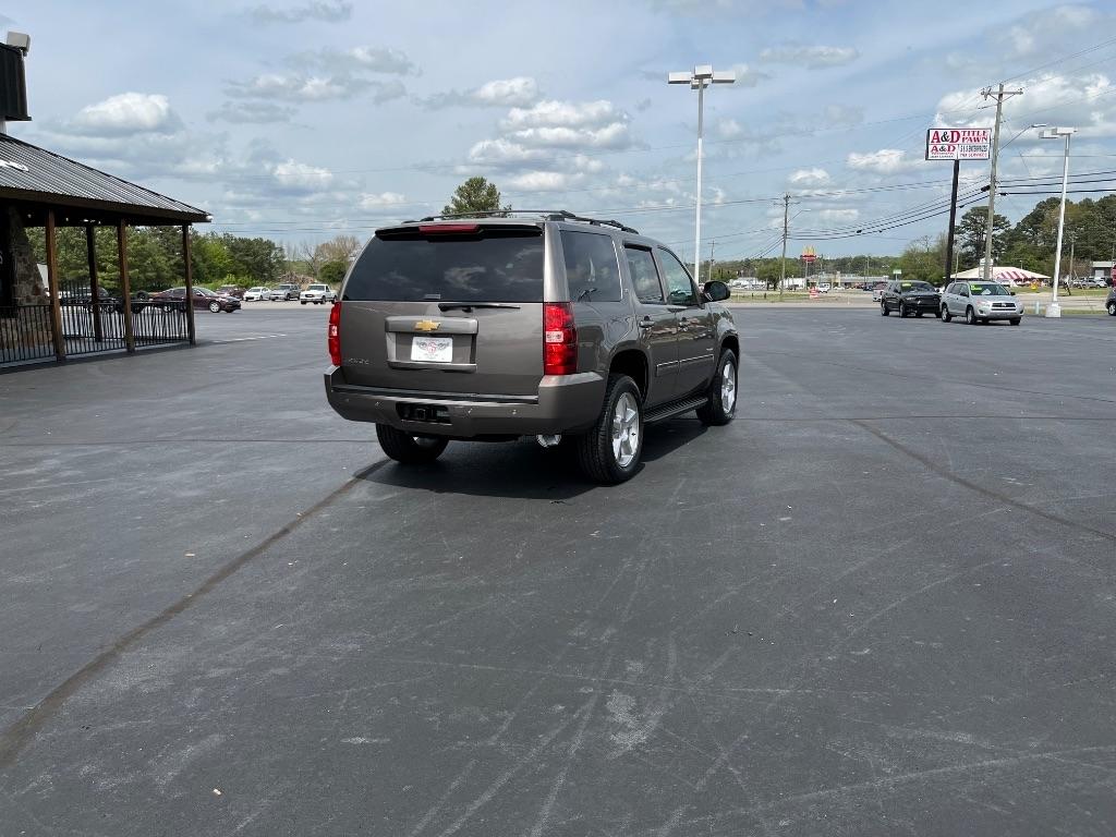 Chevrolet Tahoe 4WD 4dr 1500 LT 2013
