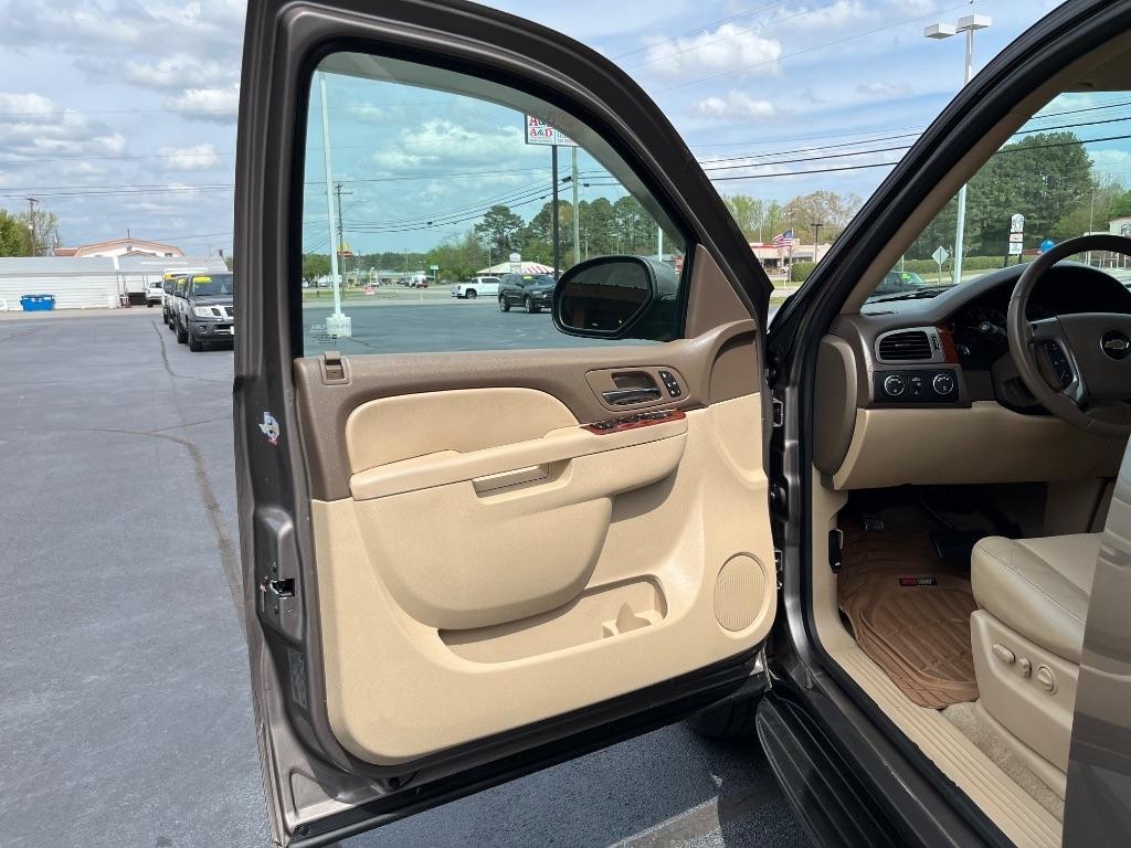 Chevrolet Tahoe 4WD 4dr 1500 LT 2013