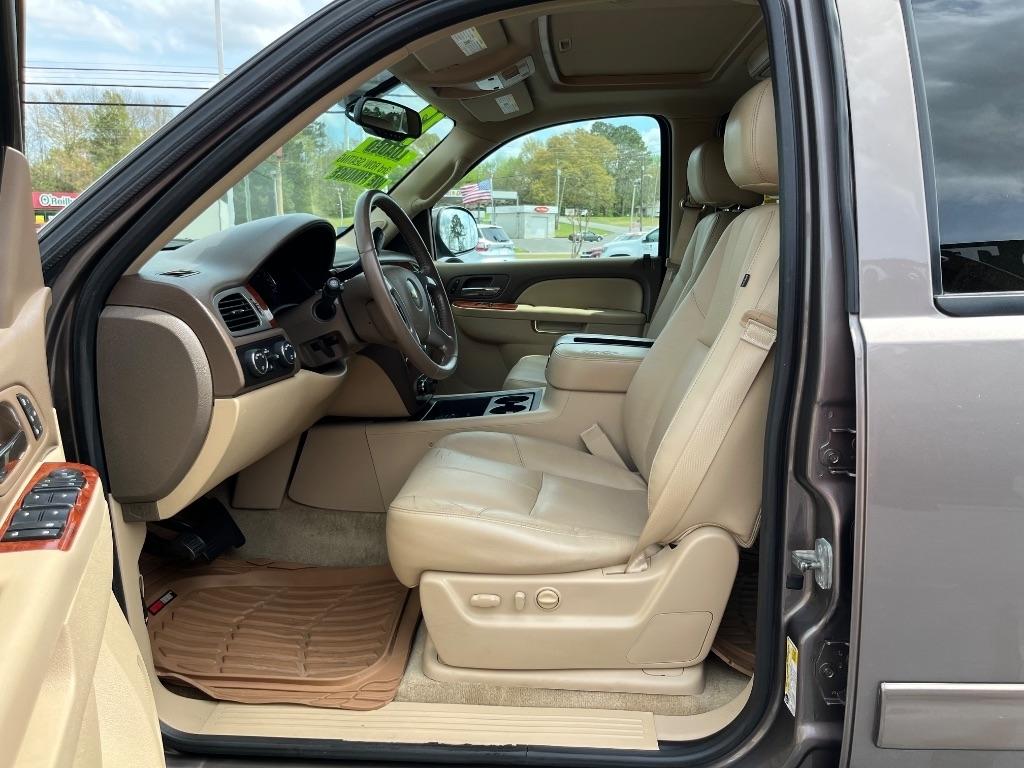 Chevrolet Tahoe 4WD 4dr 1500 LT 2013