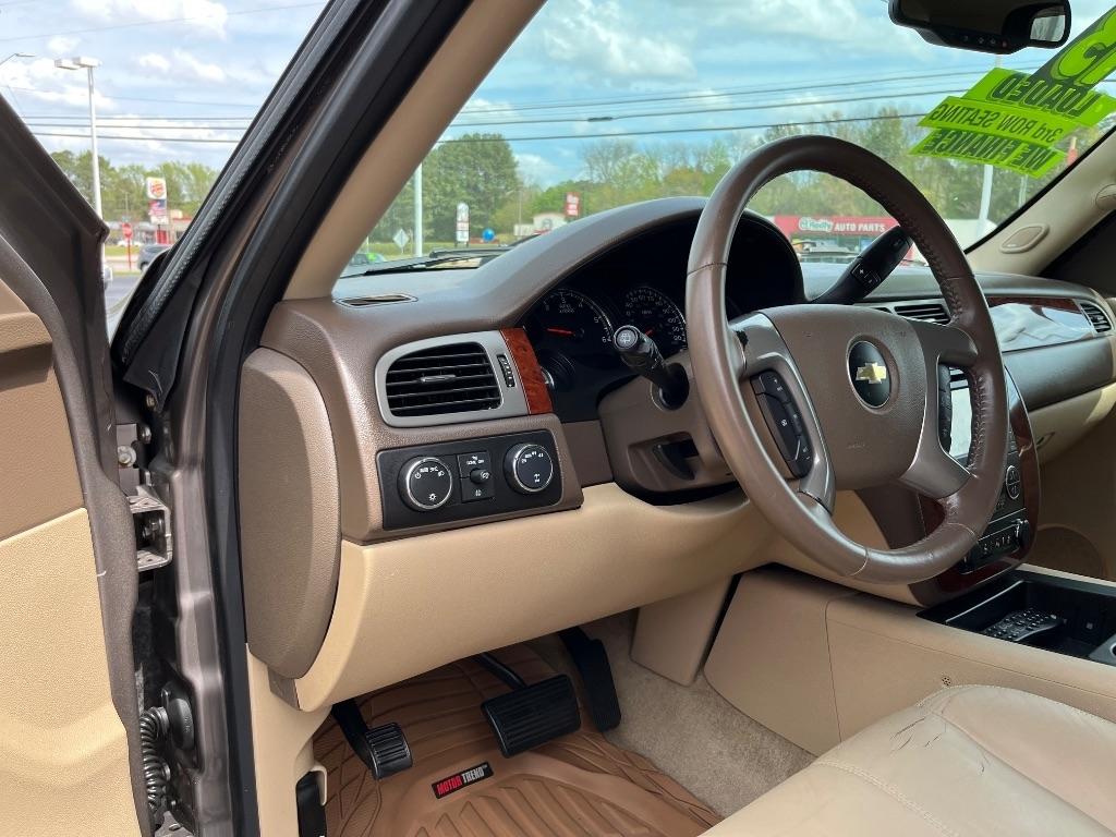 Chevrolet Tahoe 4WD 4dr 1500 LT 2013