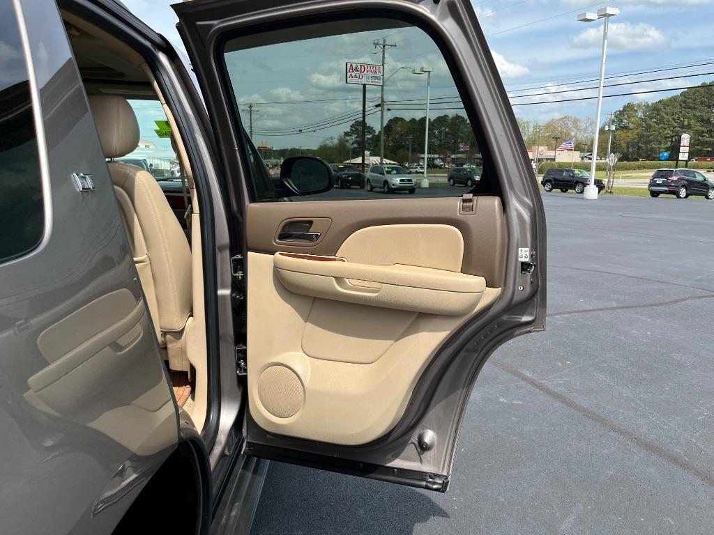 Chevrolet Tahoe 4WD 4dr 1500 LT 2013