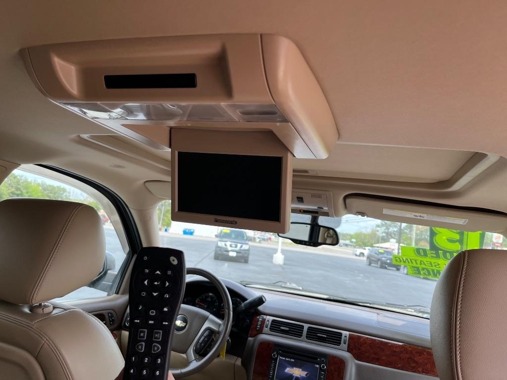 Chevrolet Tahoe 4WD 4dr 1500 LT 2013