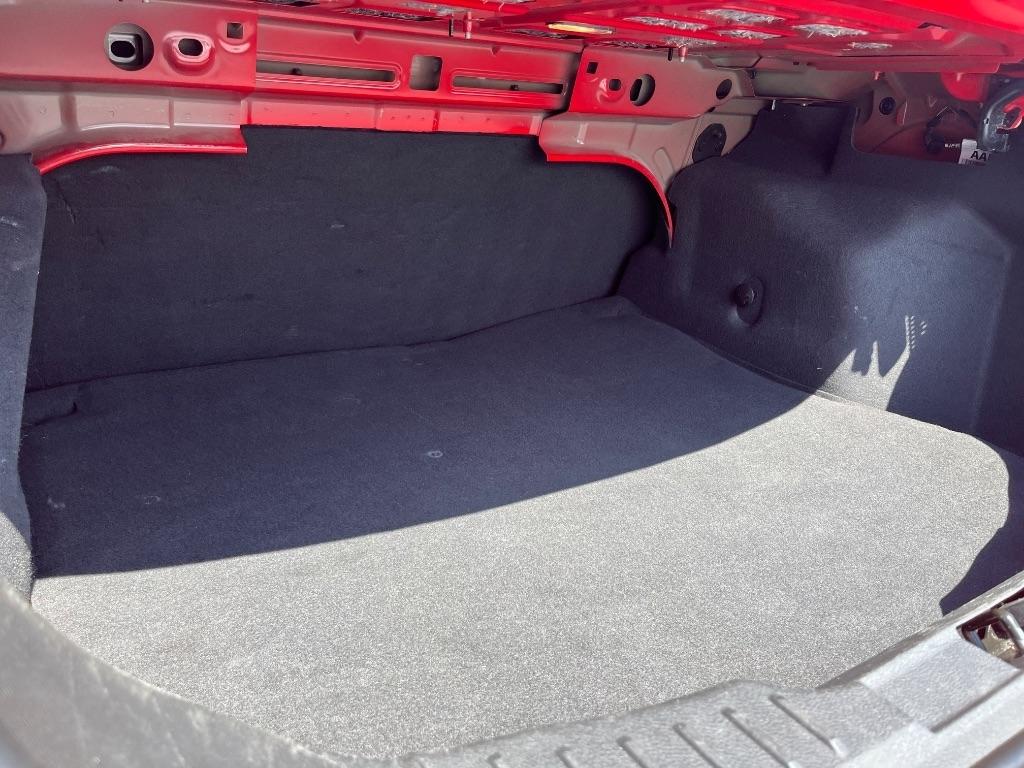 Ford Focus 4dr Sdn SE 2012