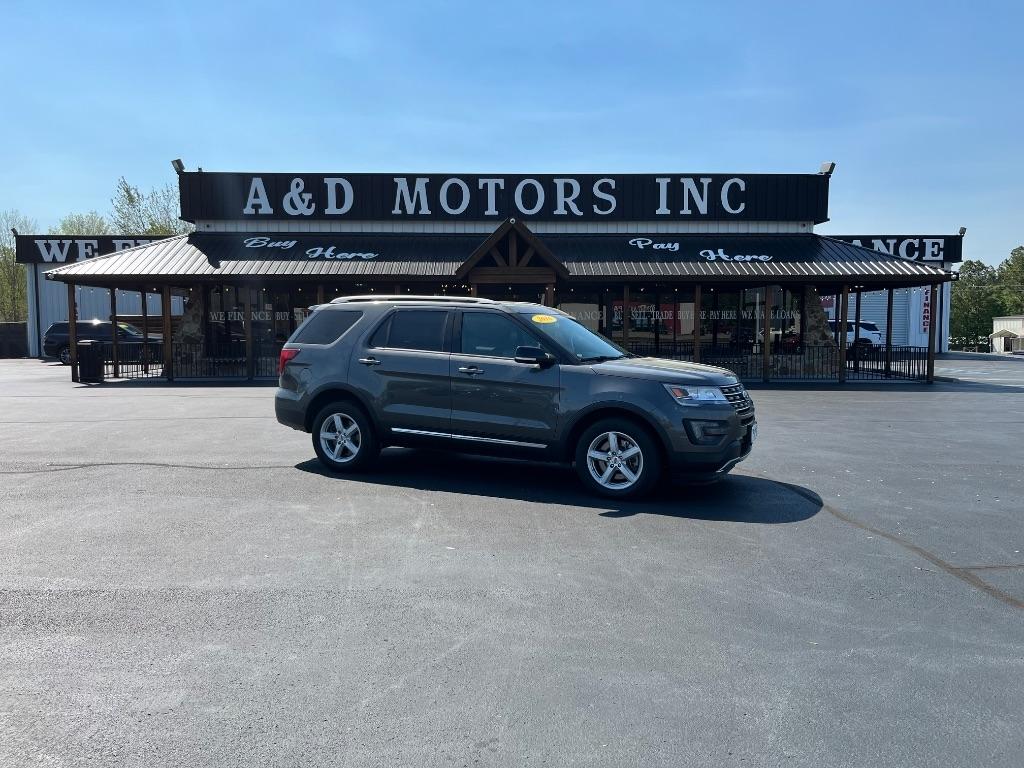 2016 Ford Explorer 4WD 4dr XLT