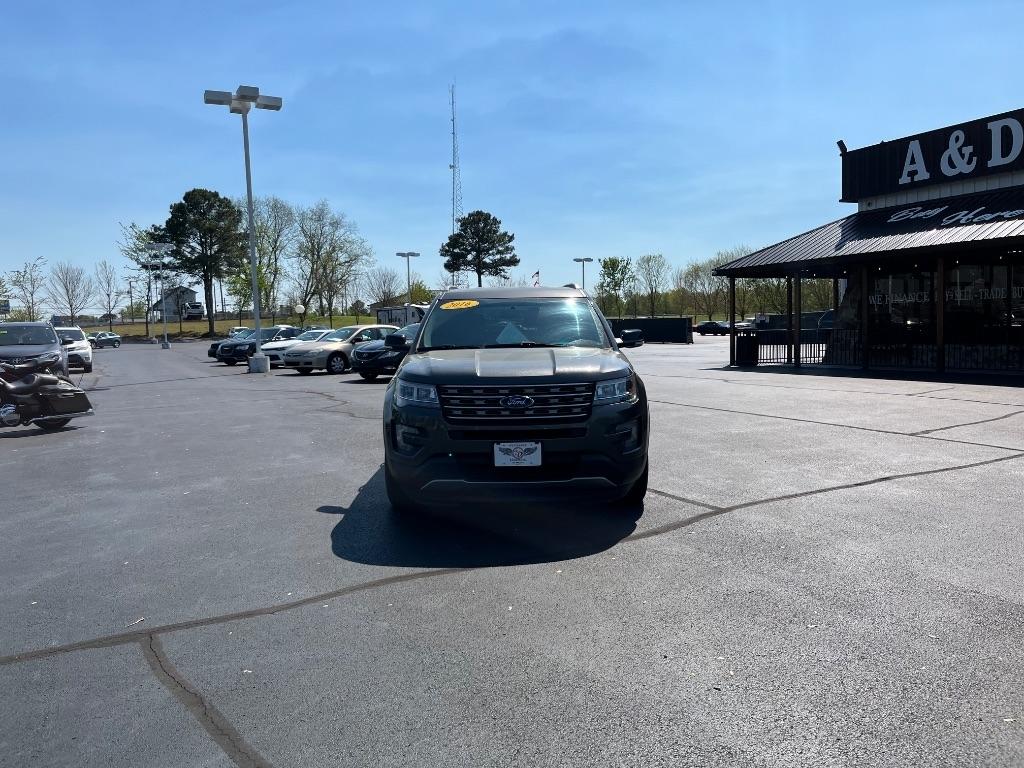 Ford Explorer 4WD 4dr XLT 2016