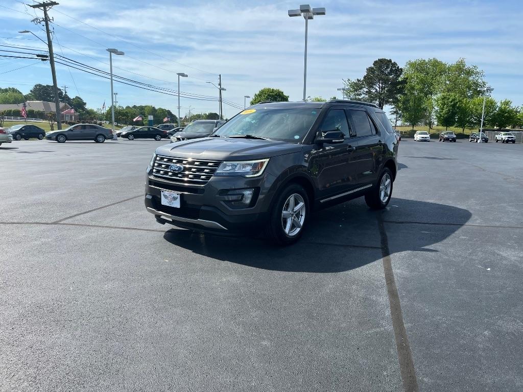 Ford Explorer 4WD 4dr XLT 2016