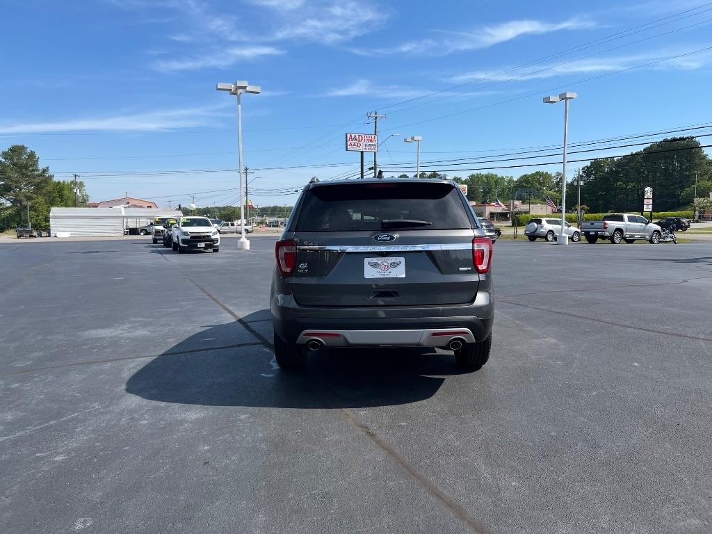 Ford Explorer 4WD 4dr XLT 2016