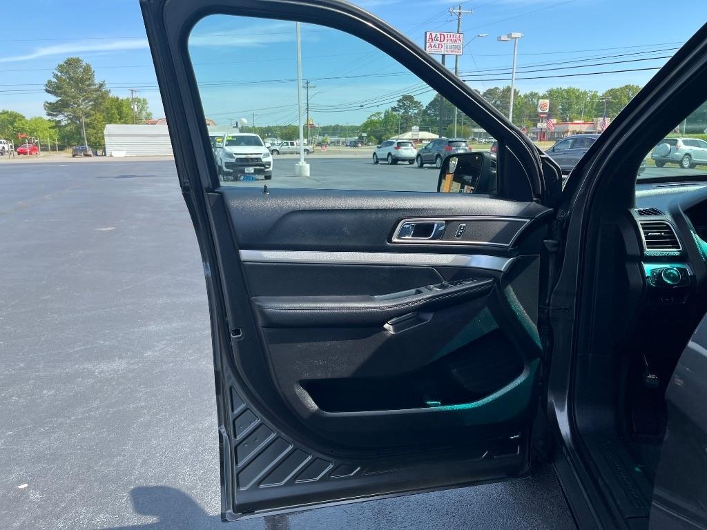 Ford Explorer 4WD 4dr XLT 2016