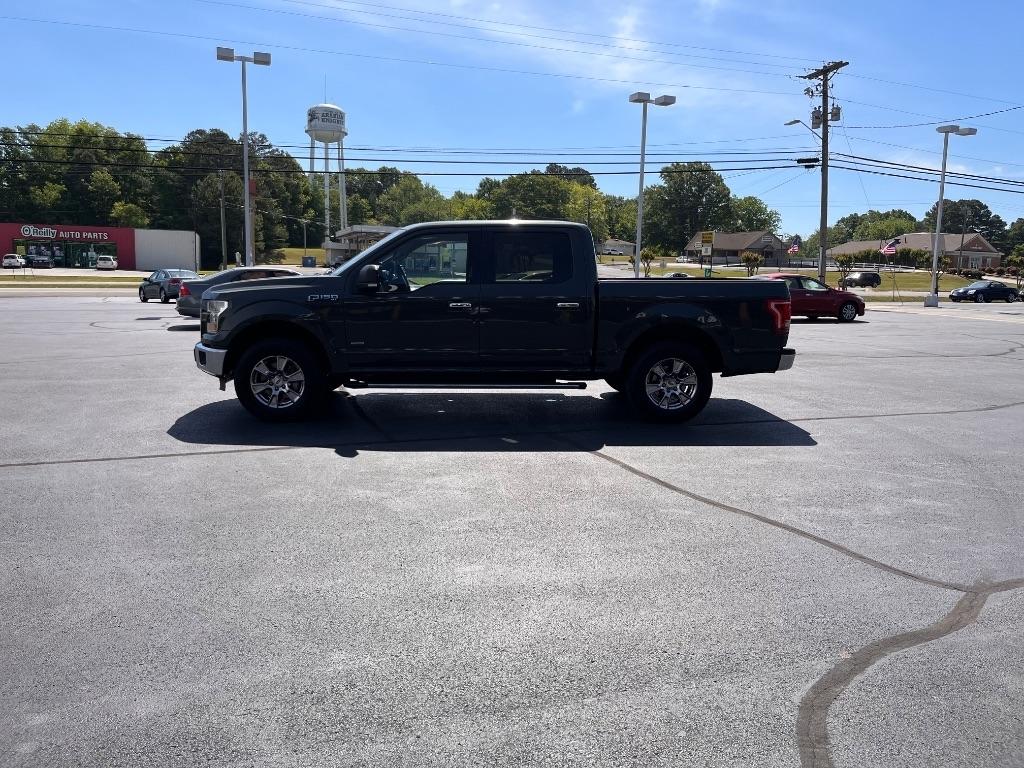 Ford F-150 2WD SuperCrew 157" Lariat 2015
