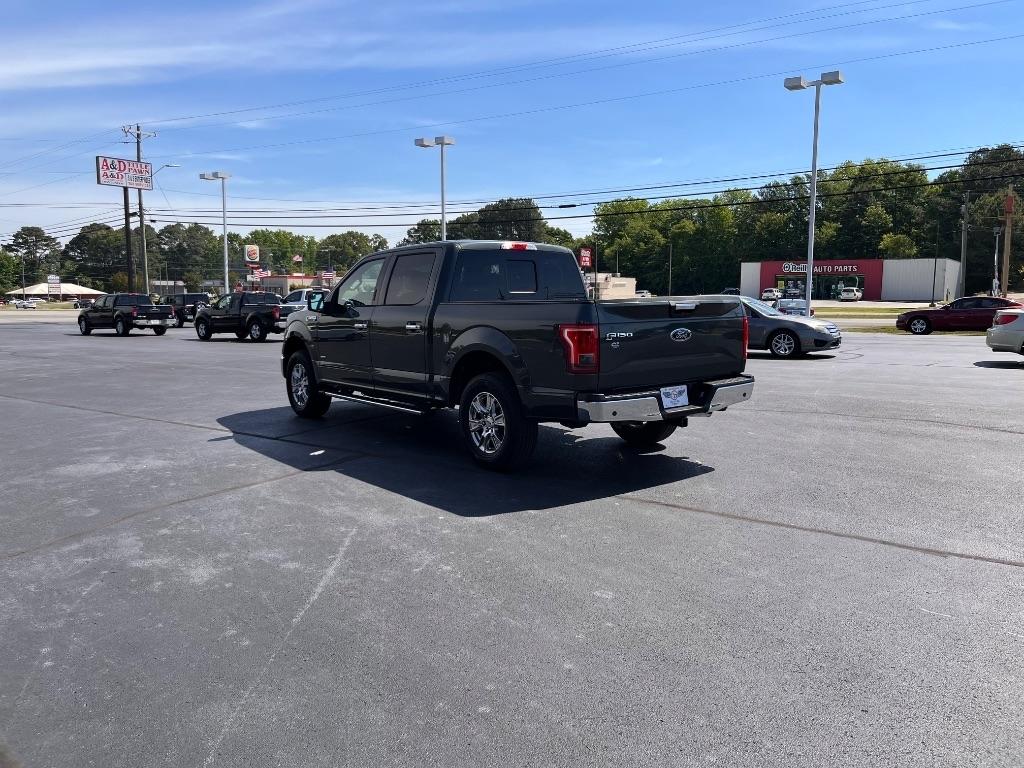 Ford F-150 2WD SuperCrew 157" Lariat 2015