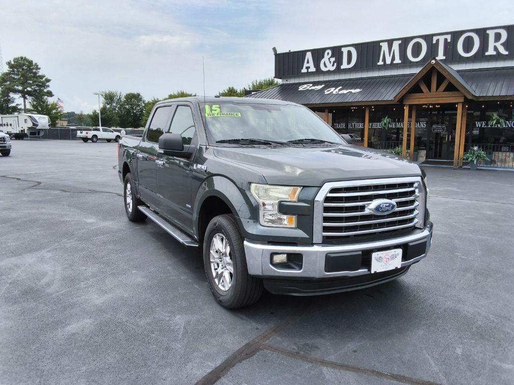 Ford F-150 2WD SuperCrew 157" Lariat 2015