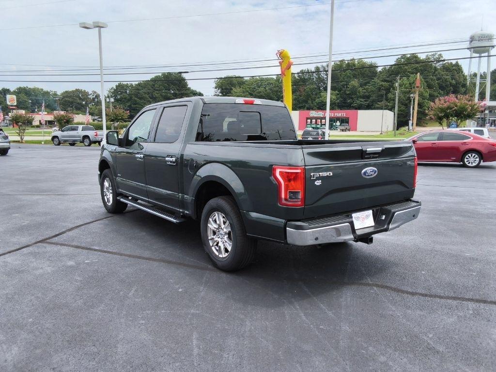 Ford F-150 2WD SuperCrew 157" Lariat 2015