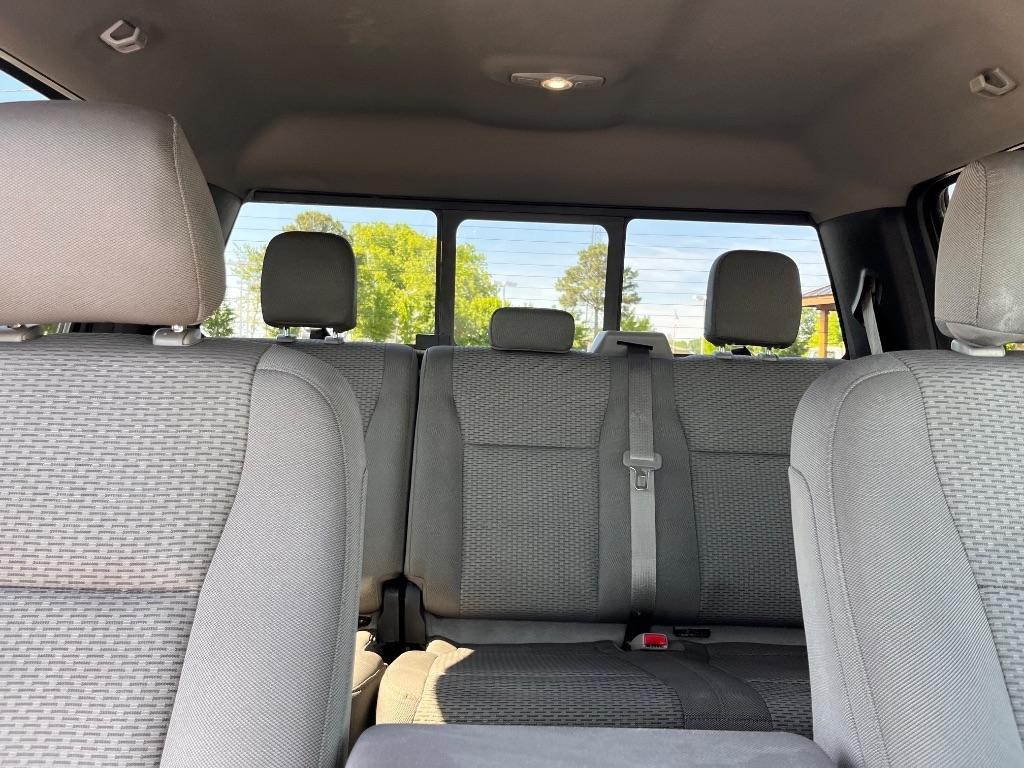 Ford F-150 2WD SuperCrew 157" Lariat 2015