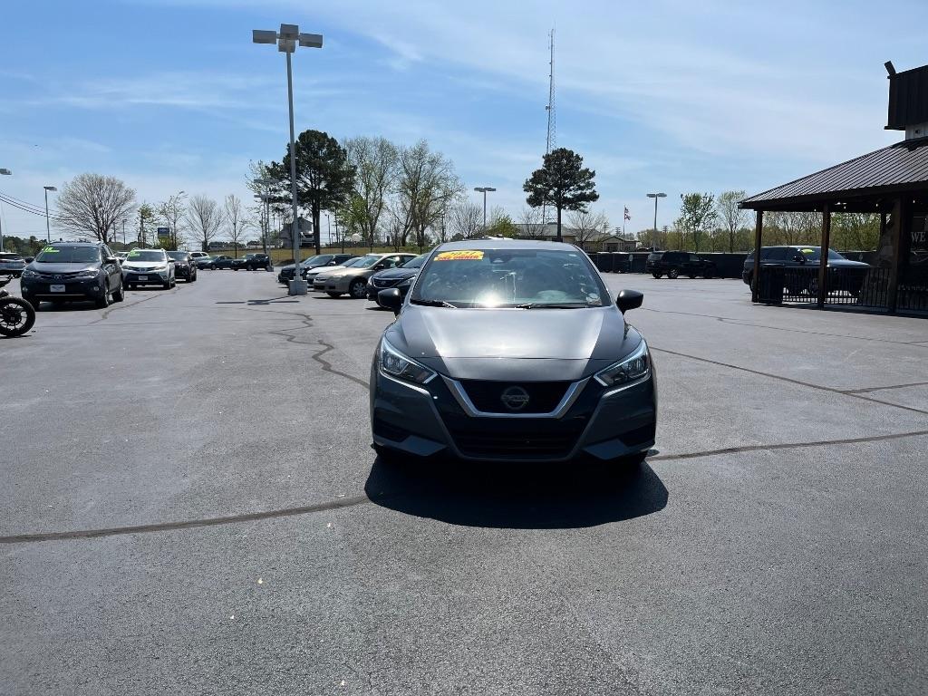 Nissan Versa S CVT 2021