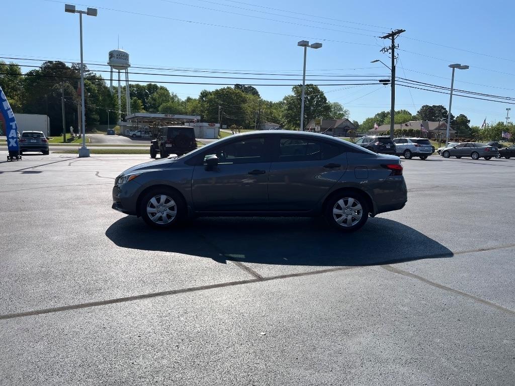 Nissan Versa S CVT 2021