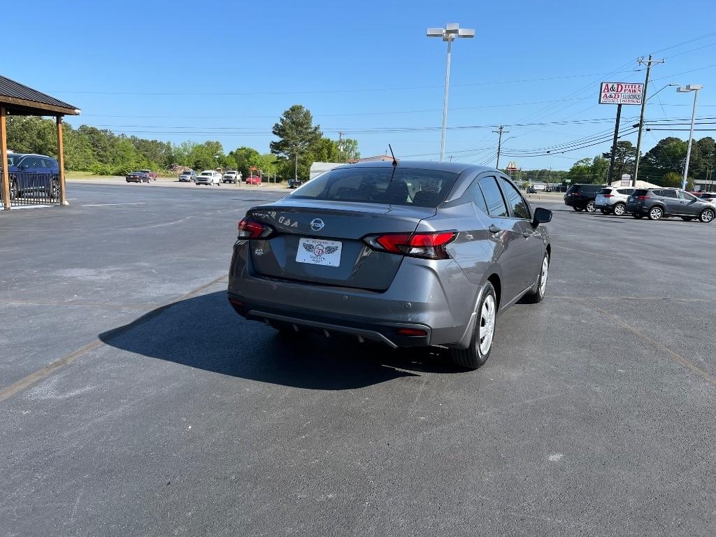 Nissan Versa S CVT 2021