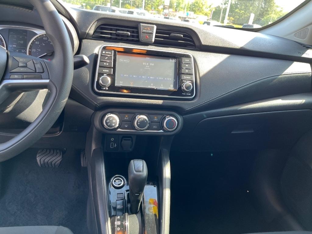 Nissan Versa S CVT 2021