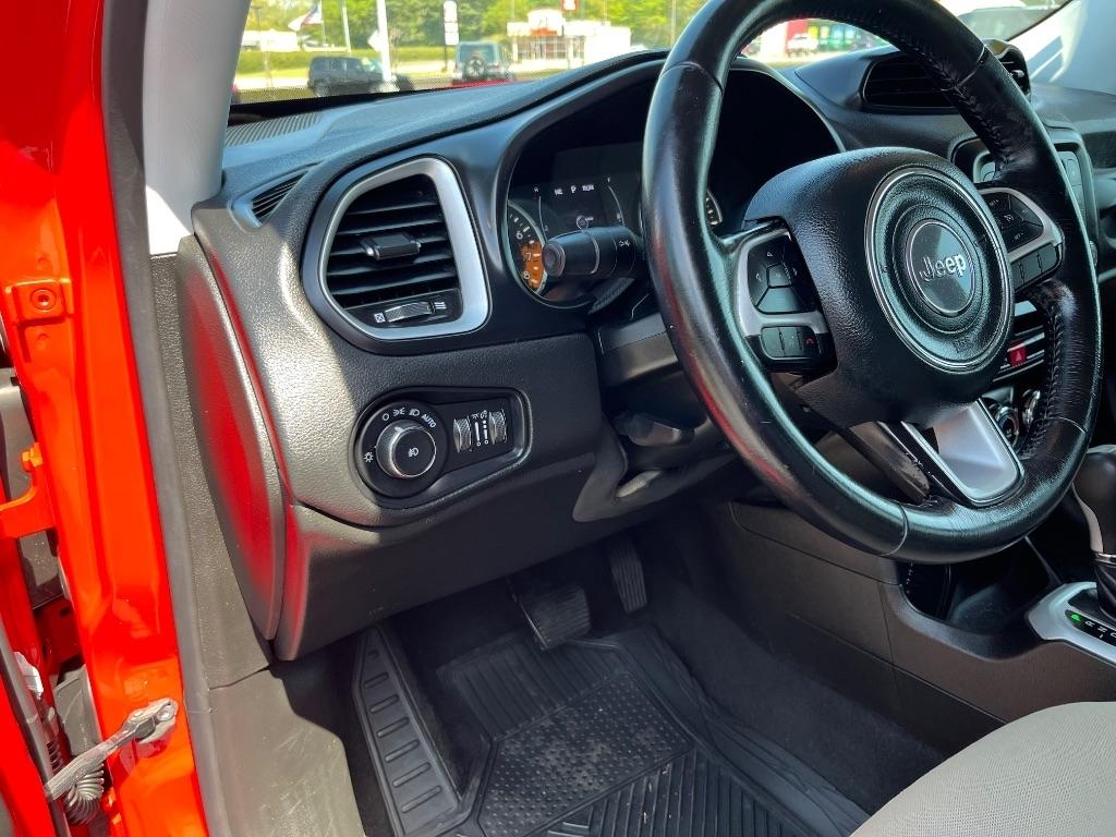 Jeep Renegade Latitude FWD 2017