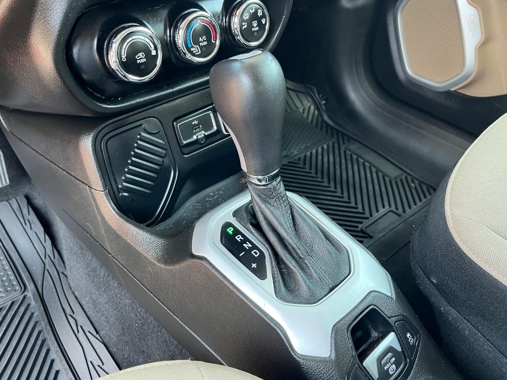 Jeep Renegade Latitude FWD 2017