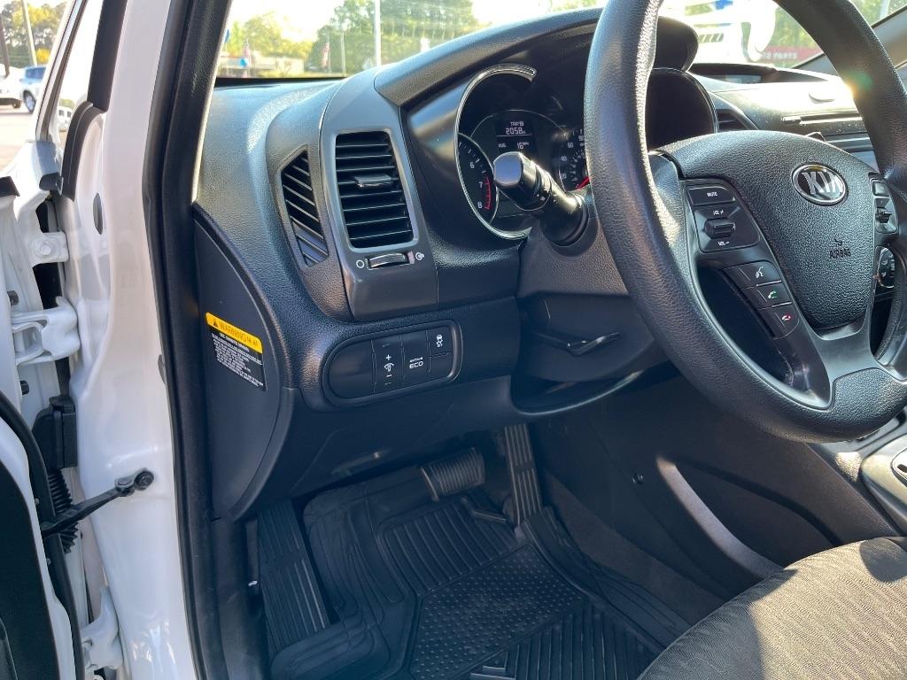 Kia Forte 4dr Sdn Auto LX 2016