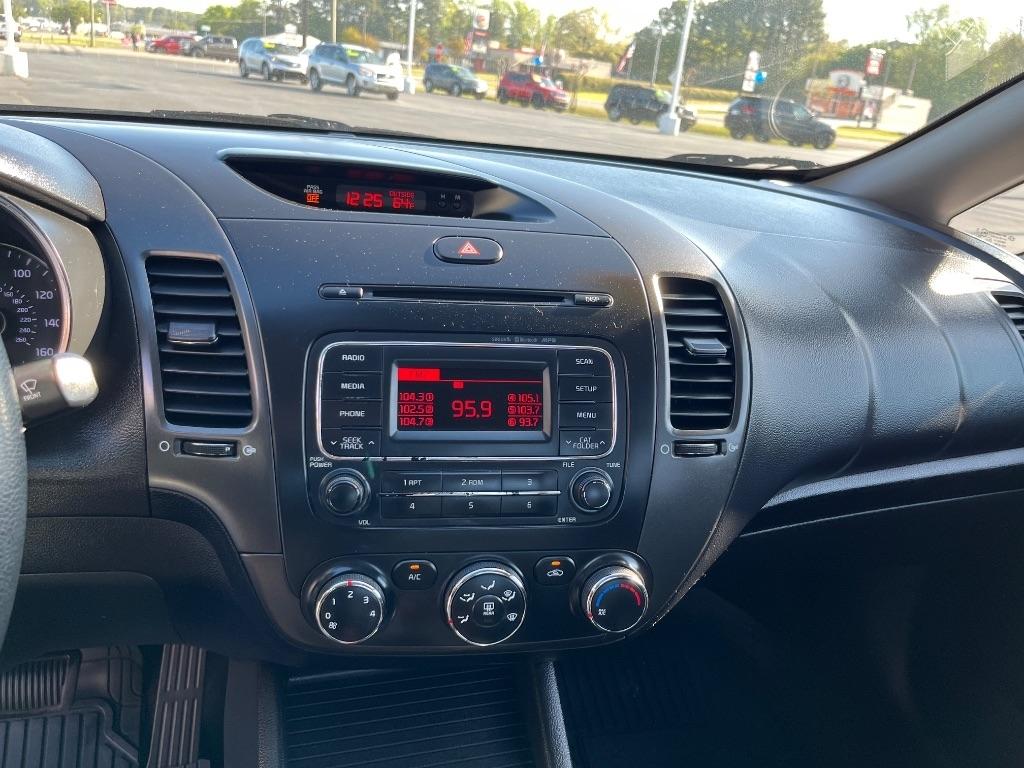 Kia Forte 4dr Sdn Auto LX 2016