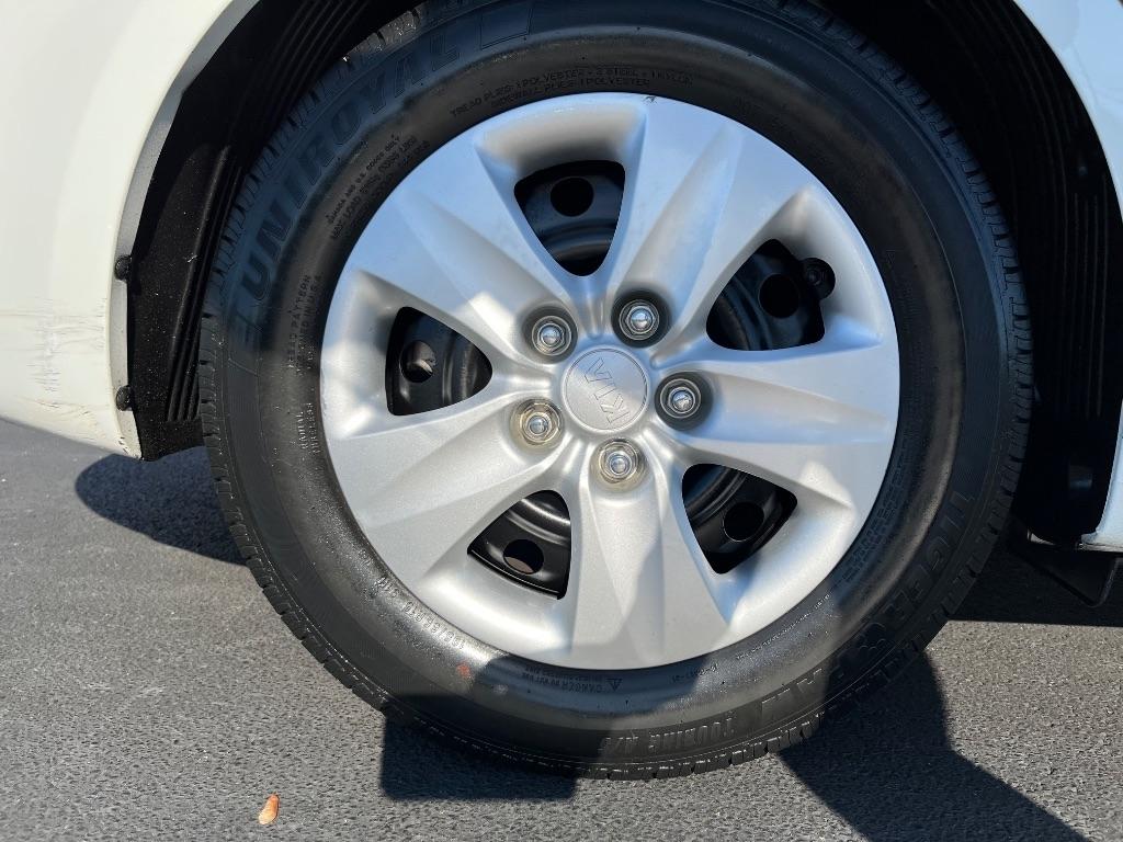 Kia Forte 4dr Sdn Auto LX 2016