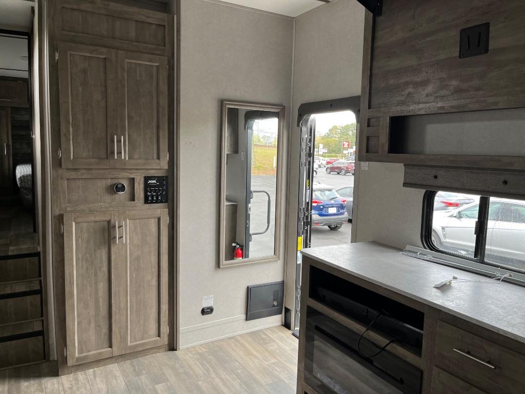 Forest River XLR  2022