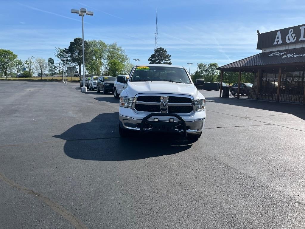 RAM 1500 Classic Tradesman 4x2 Crew Cab 5'7" Box 2019
