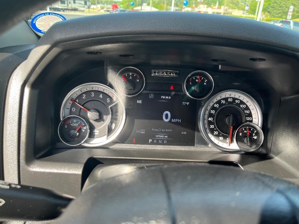 RAM 1500 Classic Tradesman 4x2 Crew Cab 5'7" Box 2019