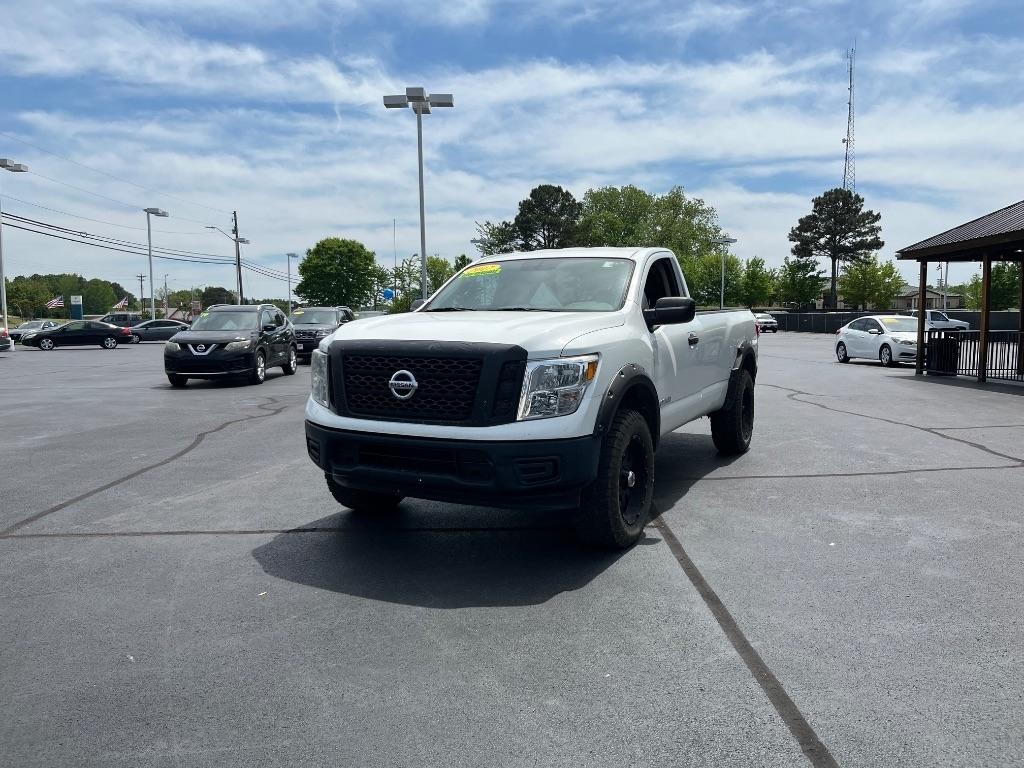 Nissan Titan 4x4 Single Cab S 2017
