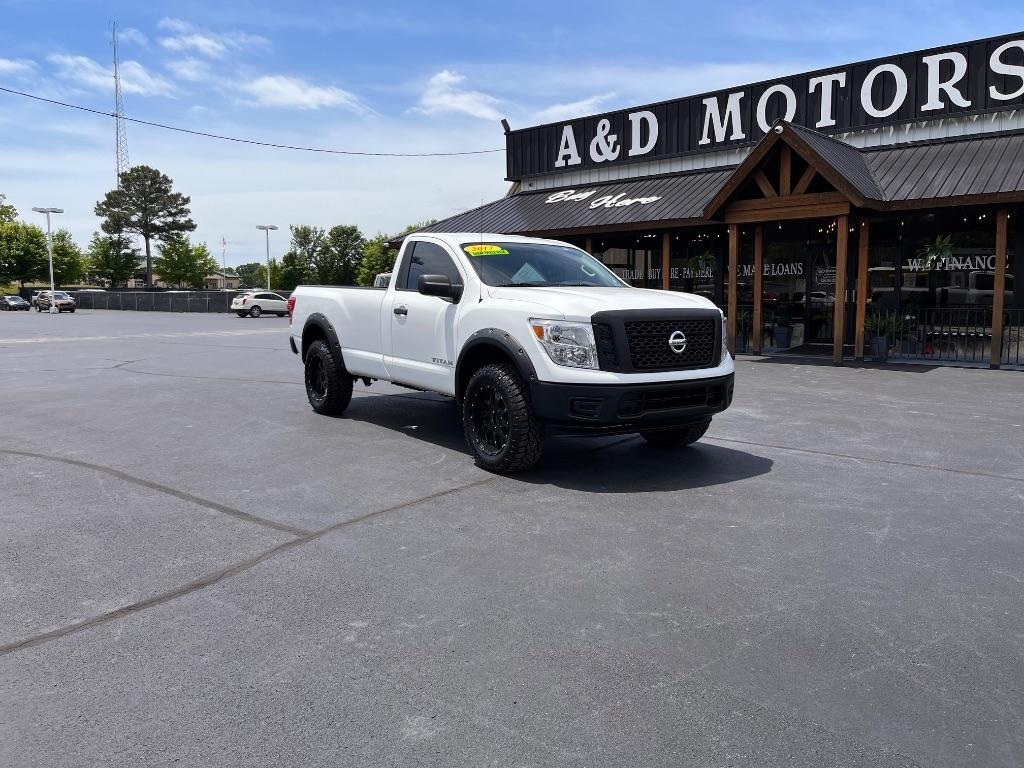 Nissan Titan 4x4 Single Cab S 2017