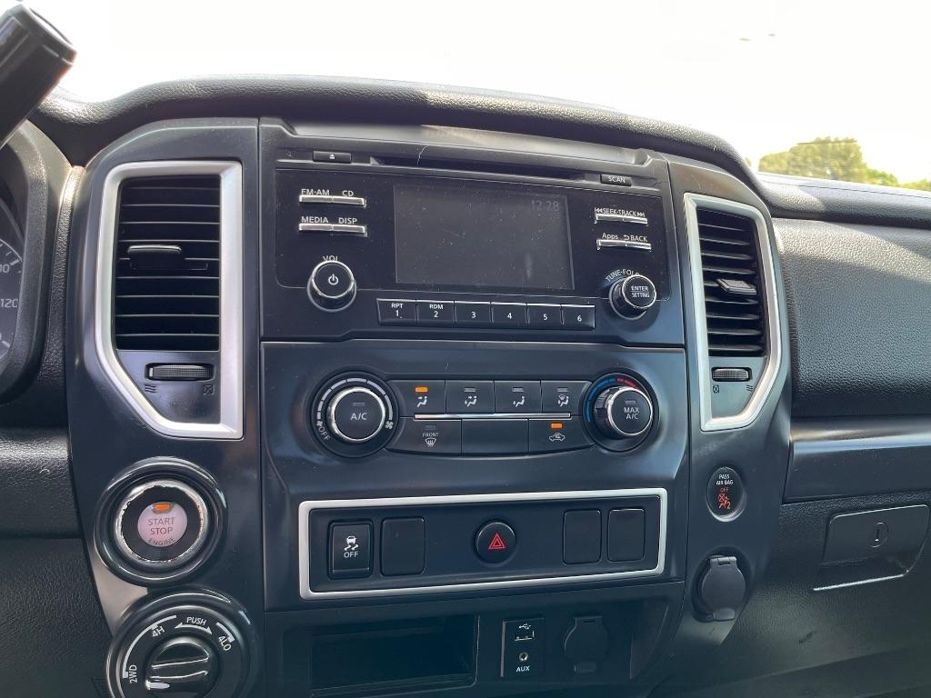 Nissan Titan 4x4 Single Cab S 2017