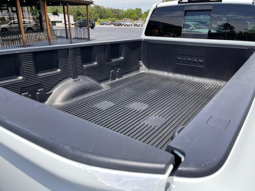 Nissan Titan 4x4 Single Cab S 2017