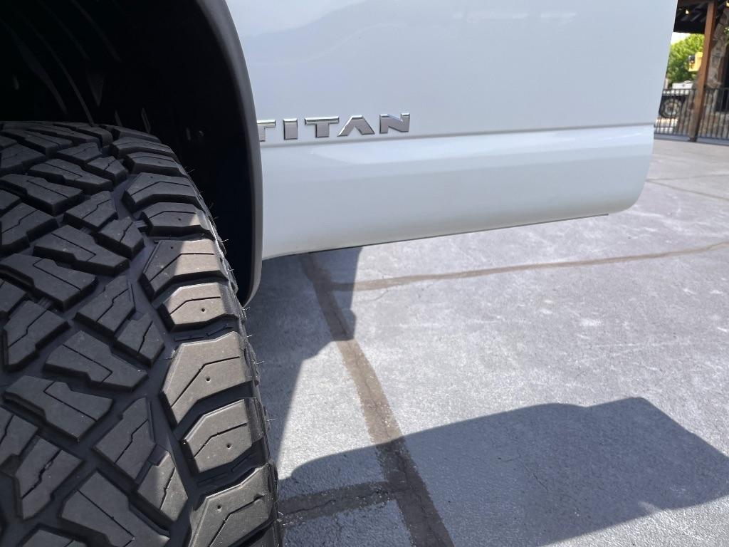 Nissan Titan 4x4 Single Cab S 2017