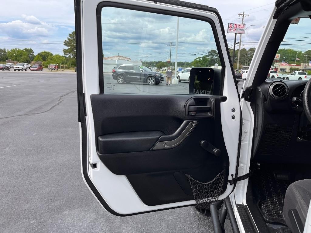 Jeep Wrangler Unlimited 4WD 4dr Sport 2015