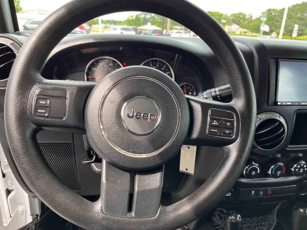 Jeep Wrangler Unlimited 4WD 4dr Sport 2015