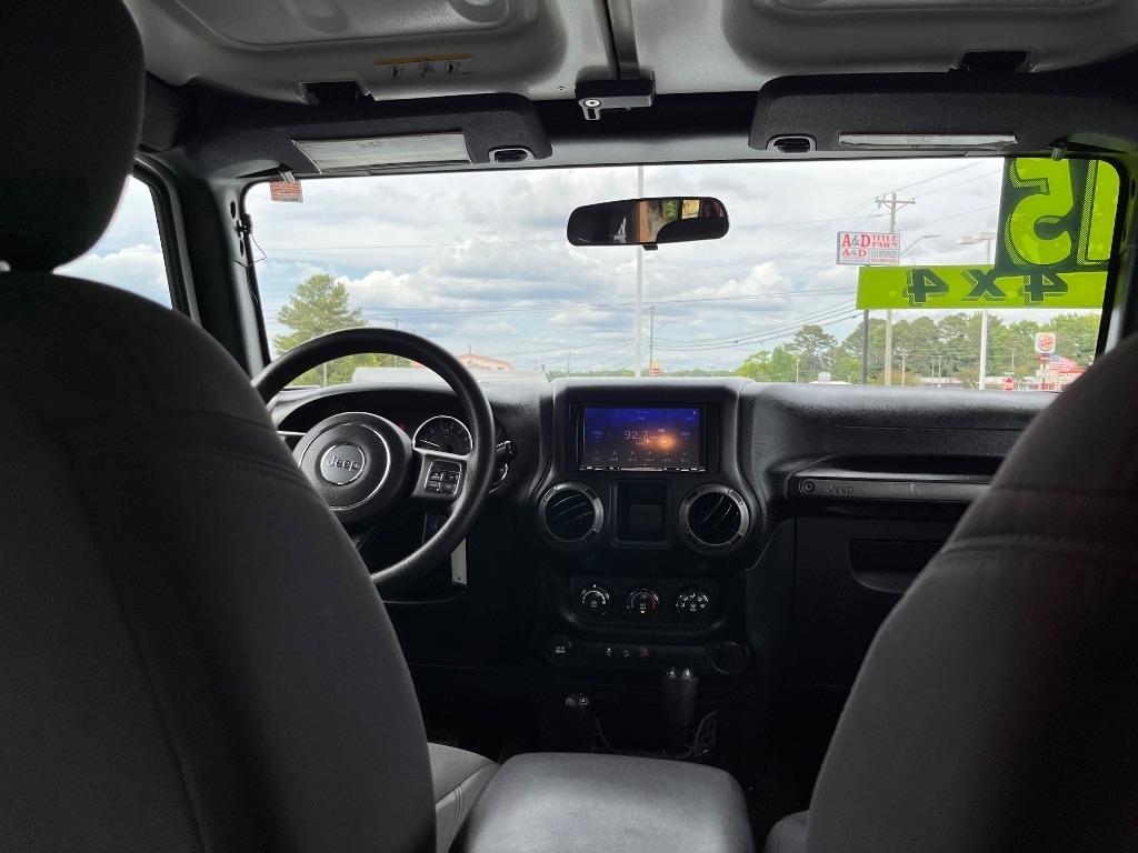 Jeep Wrangler Unlimited 4WD 4dr Sport 2015