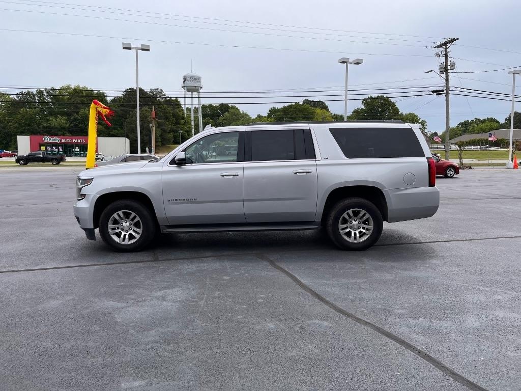 Chevrolet Suburban 2WD 4dr 1500 LS 2016