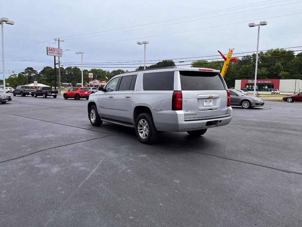 Chevrolet Suburban 2WD 4dr 1500 LS 2016