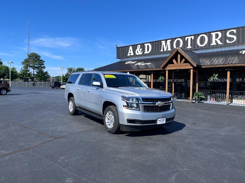 Chevrolet Suburban 2WD 4dr 1500 LS 2016