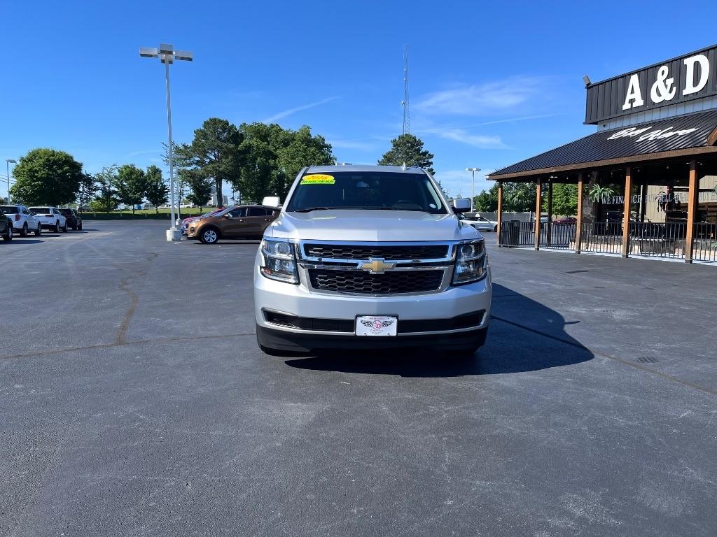 Chevrolet Suburban 2WD 4dr 1500 LS 2016