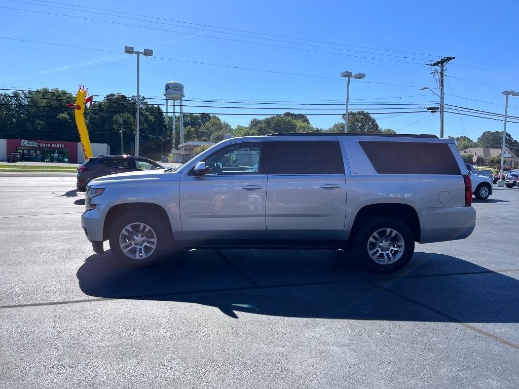 Chevrolet Suburban 2WD 4dr 1500 LS 2016