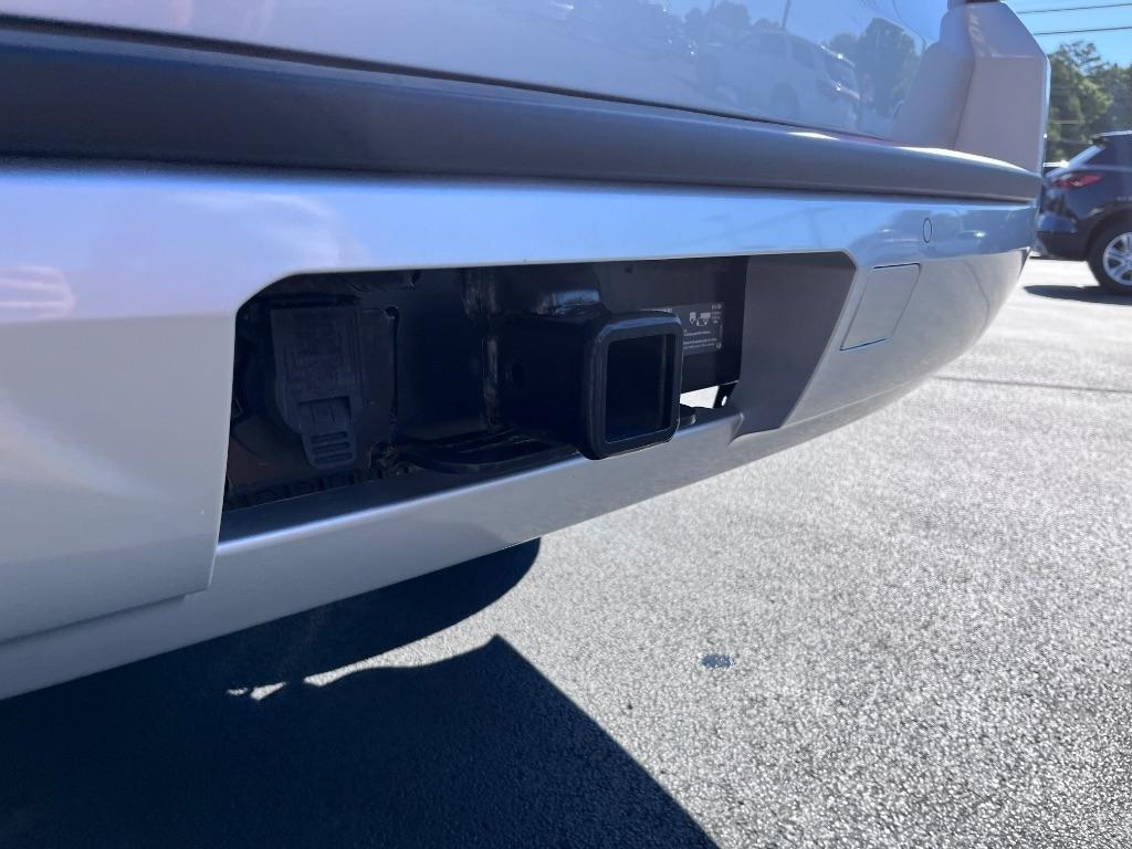 Chevrolet Suburban 2WD 4dr 1500 LS 2016