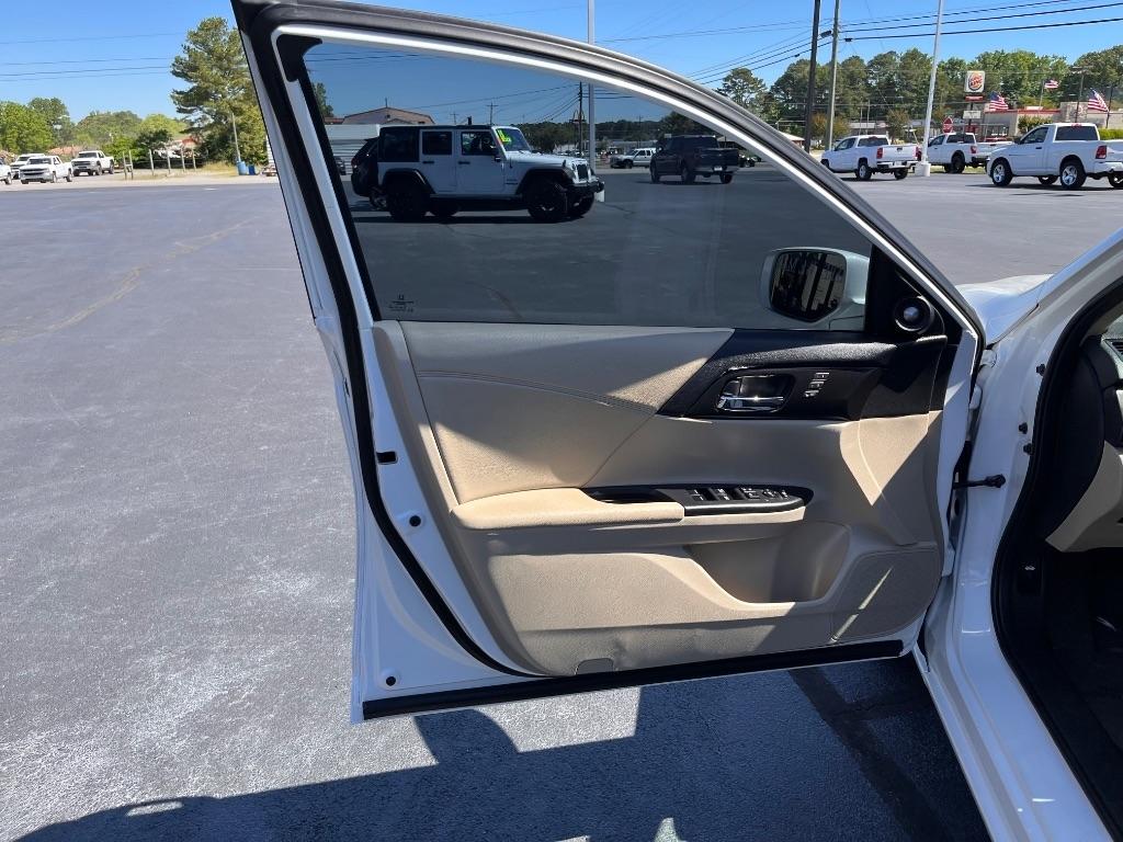 Honda Accord Sedan 4dr I4 CVT EX-L 2015