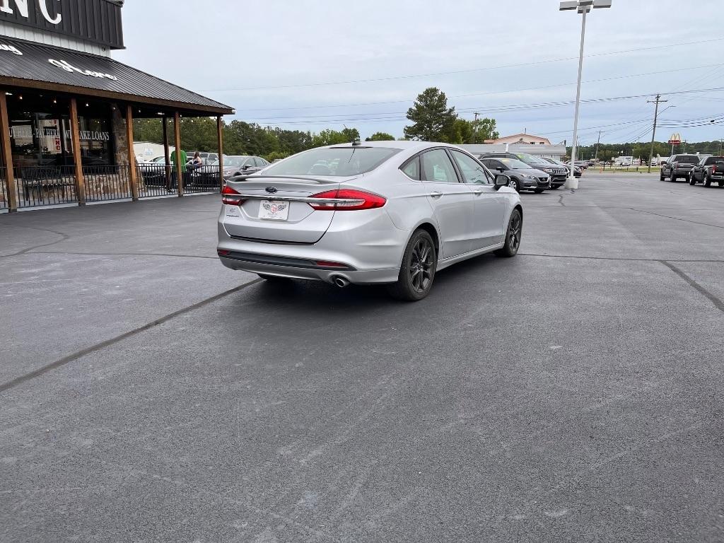 Ford Fusion S FWD 2018