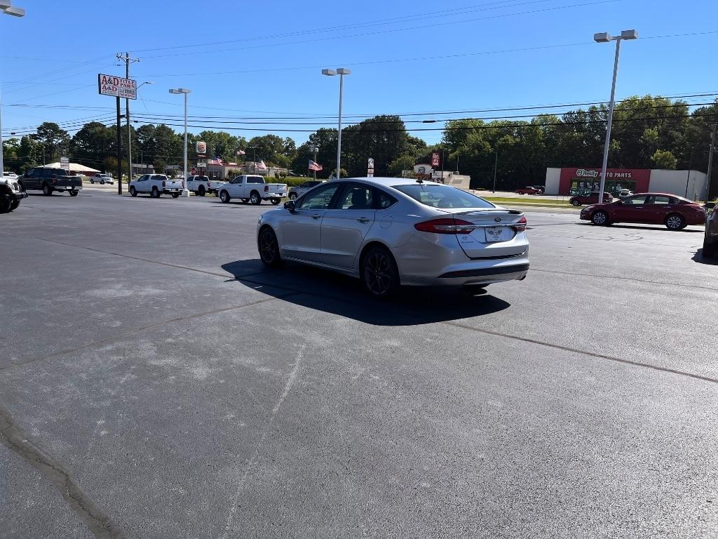 Ford Fusion S FWD 2018