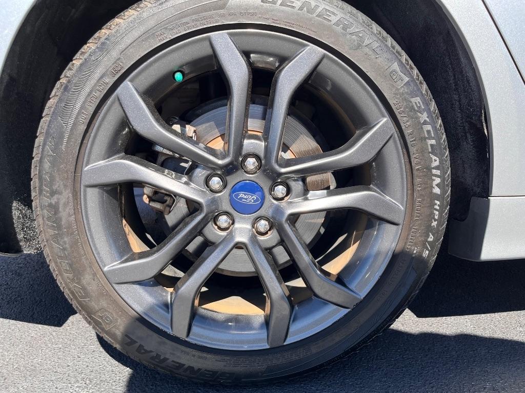 Ford Fusion S FWD 2018