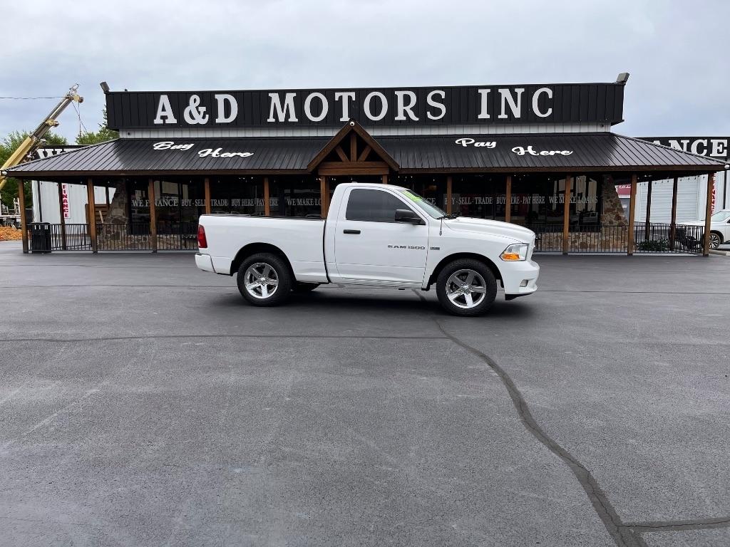 RAM 1500 2WD Reg Cab 120.5" Express 2012