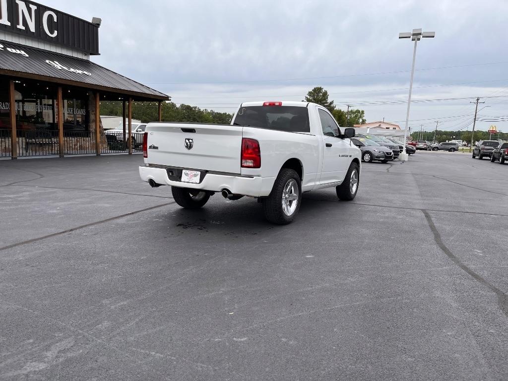 RAM 1500 2WD Reg Cab 120.5" Express 2012
